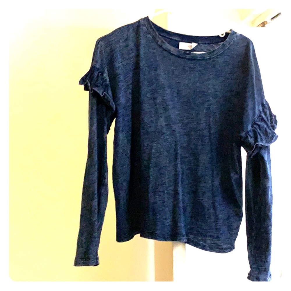 Long sleeve shirt with ruffles on sleeve